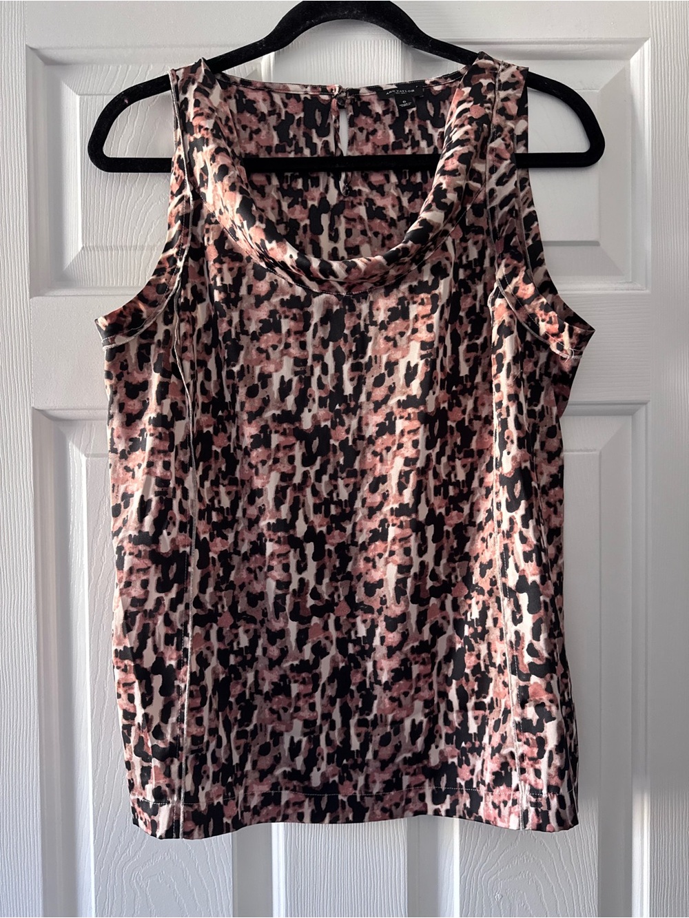 Ann Taylor Size 6 Abstract Leopard Print Cowl Neck Sleeveless Blouse